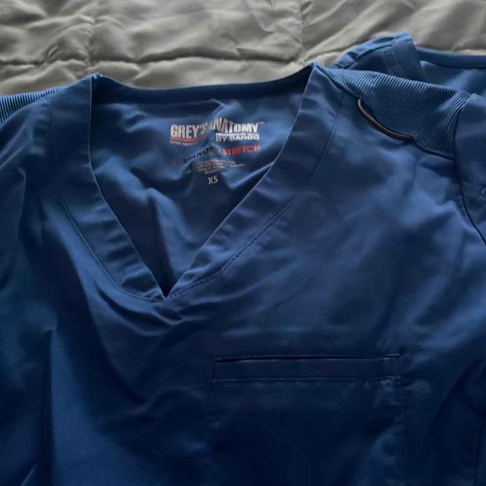 Scrub tops